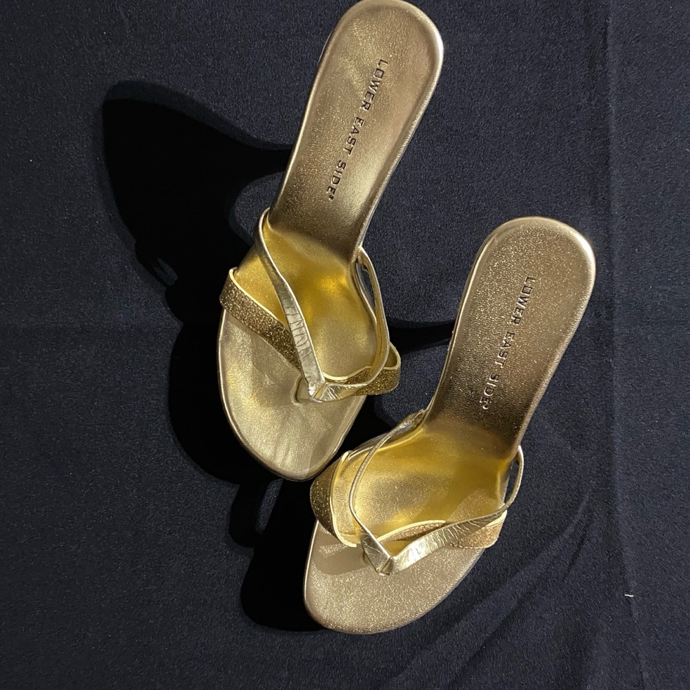 LOWER EAST SIDE Gold and Clear light up heels